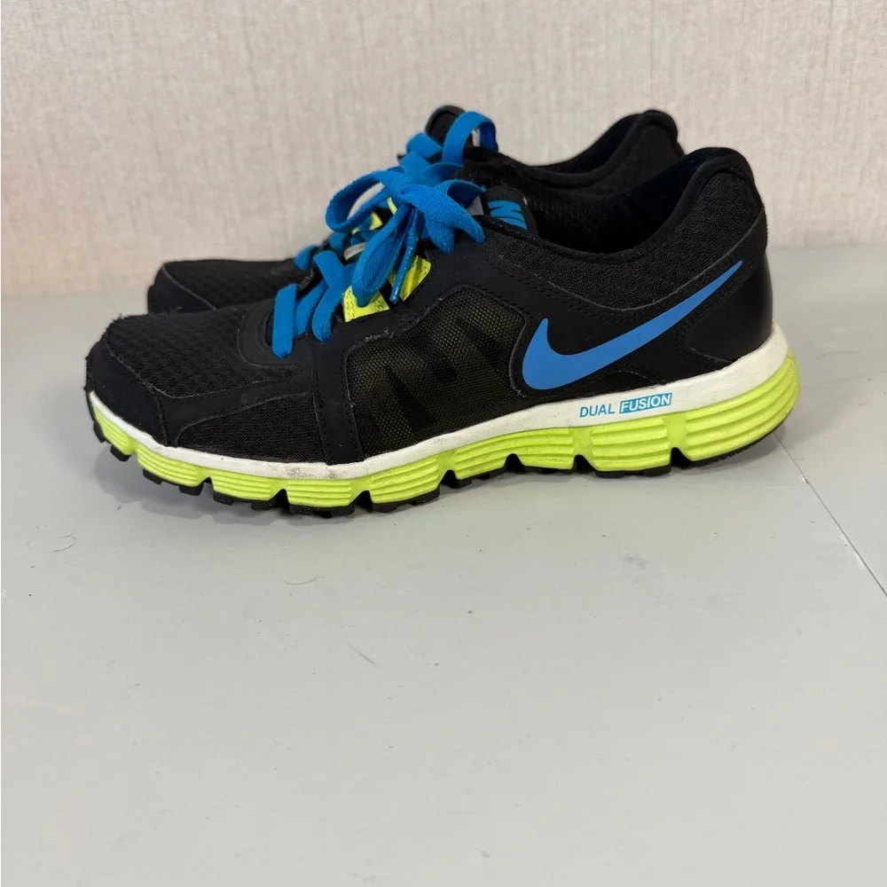 Nike Kids Black‎ and Neon Green Sneakers